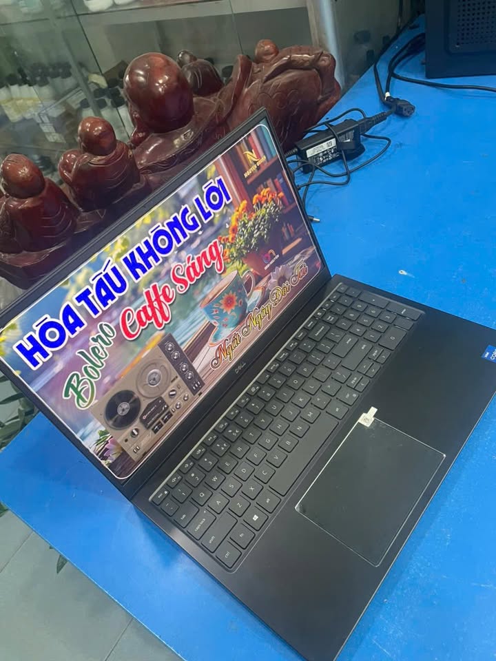  Dell Inspiron N5509: Core i7 - 1165G7; Ram 8GB; SSD 256GB