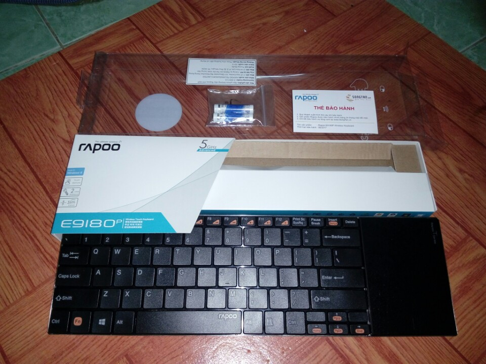 Keyboard kèm bàn rê RAPOO E9180P