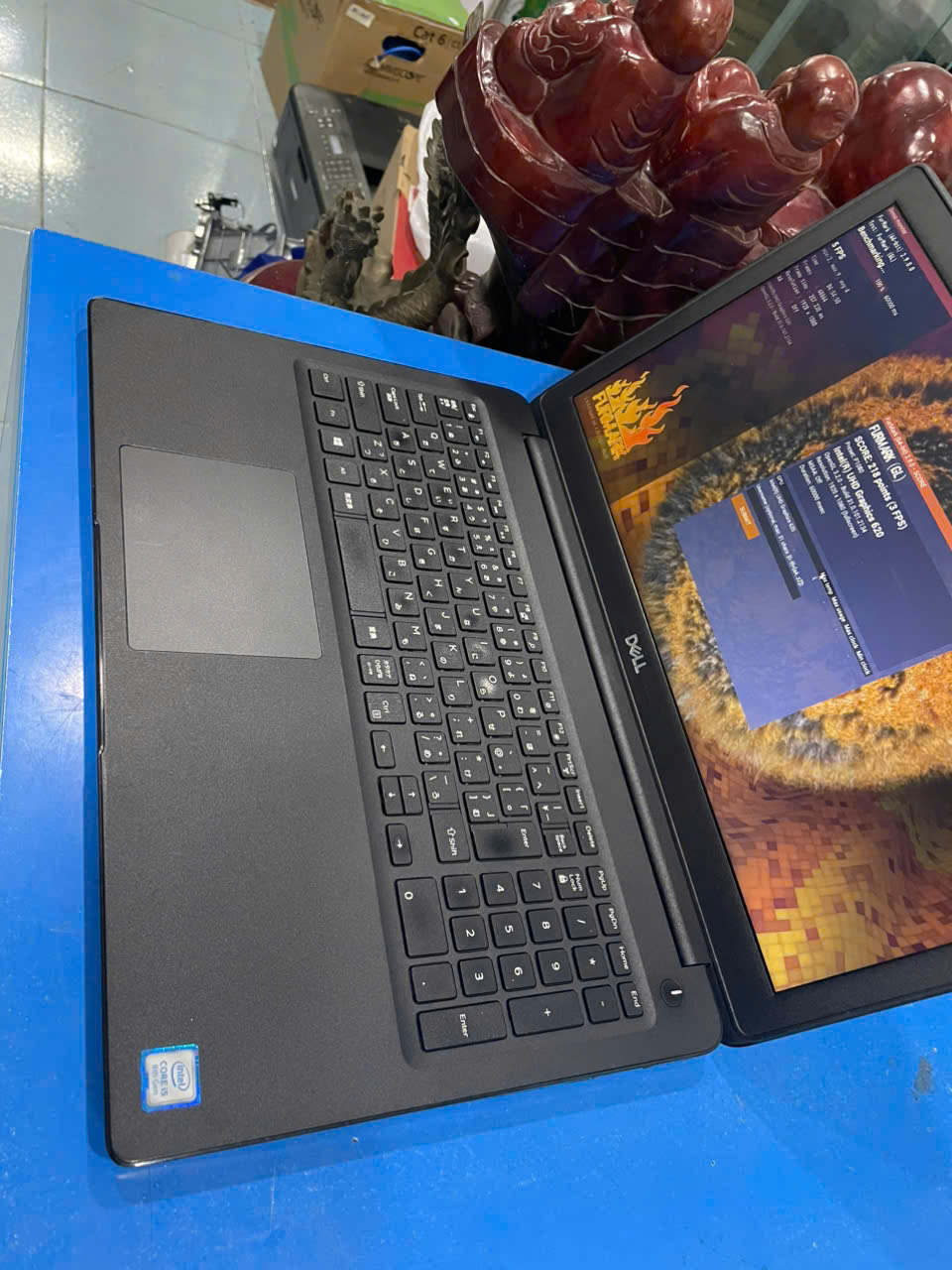 Dell latitude 3500: CPU I5-8265U; Ram 8G; SSd 256G nvme