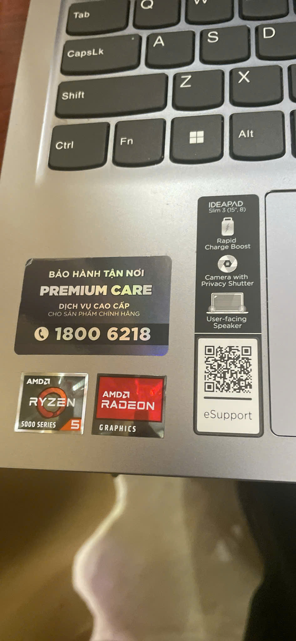 Lenovo IdeaPad Slim 3 15ABR8 82XM00MDVN 