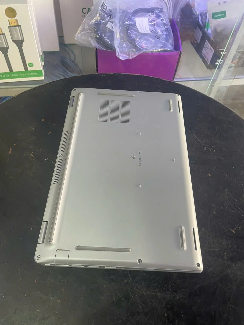 Dell Latitude 5421 Core i7-11850H, RAM 8GB, SSD 256GB, 14.0 FHD Key led, Face ID