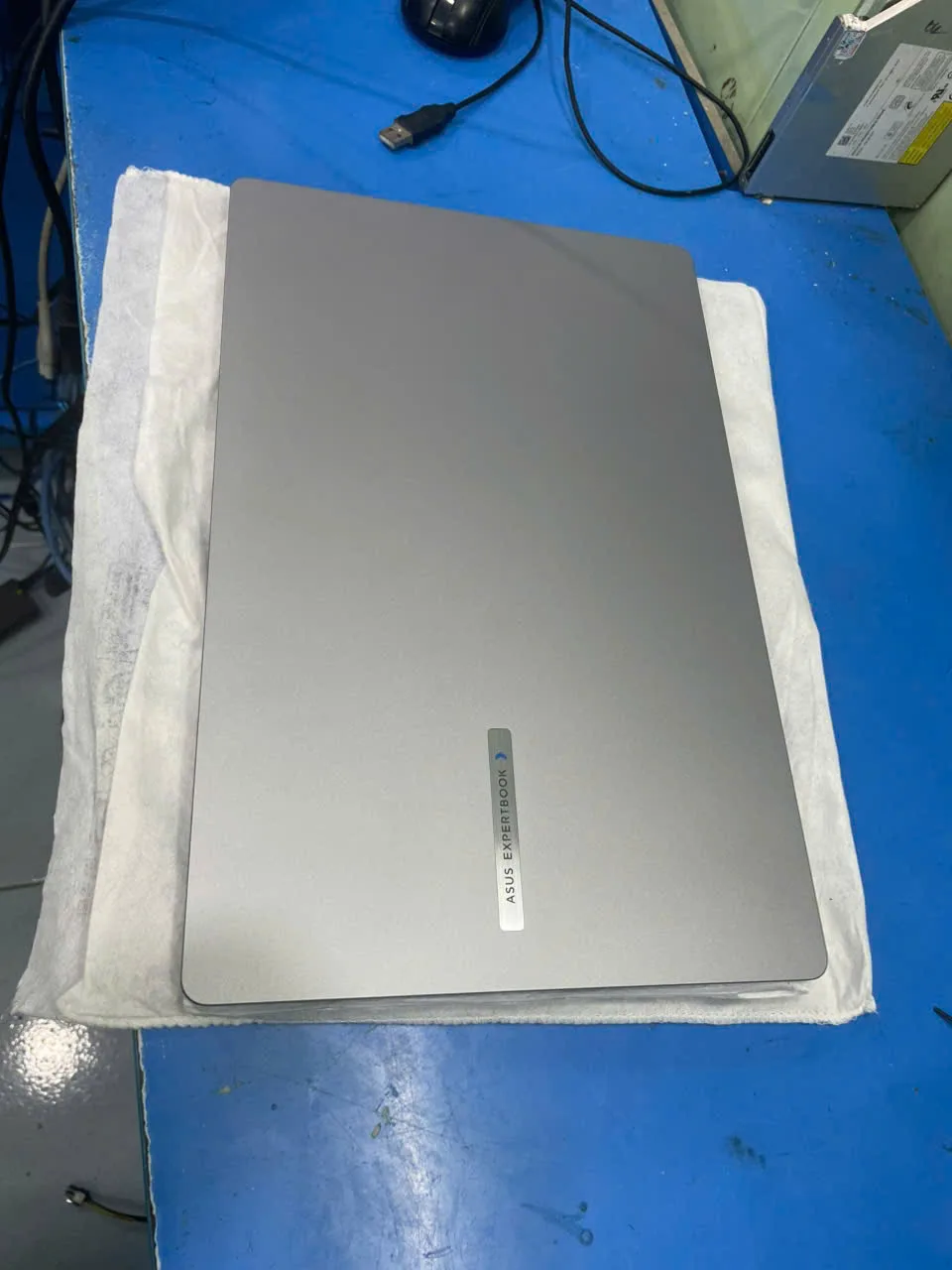 Asus P1503CVA-i508-50W i5-13420H/8GB/512GB SSD/UMA/15.6"" FHD/ax+BT/FP/McAfee/Win 11 Home/Xám"